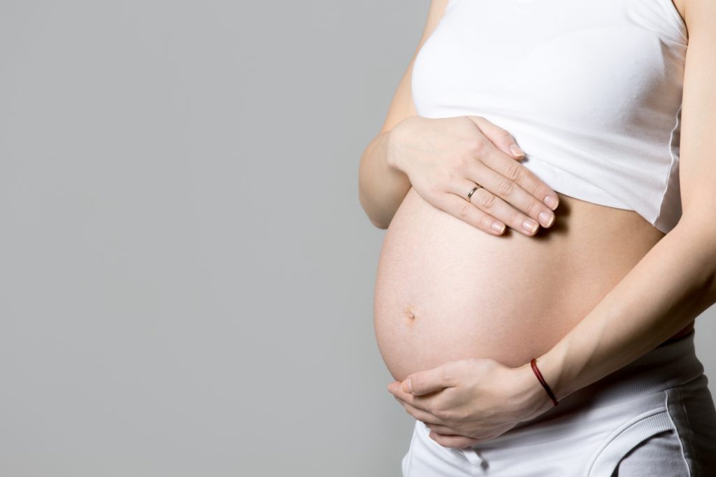 Rozstępy w ciąży — jak im zapobiegać?